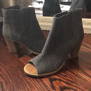Toms Block Heel Booties